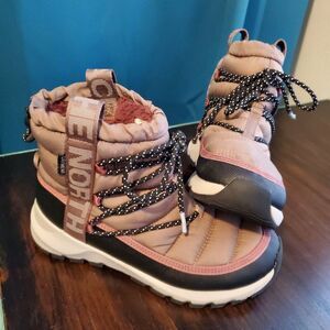 NORTH FACE Thermoball Maroon Slip on, Lace Up Boots size 6